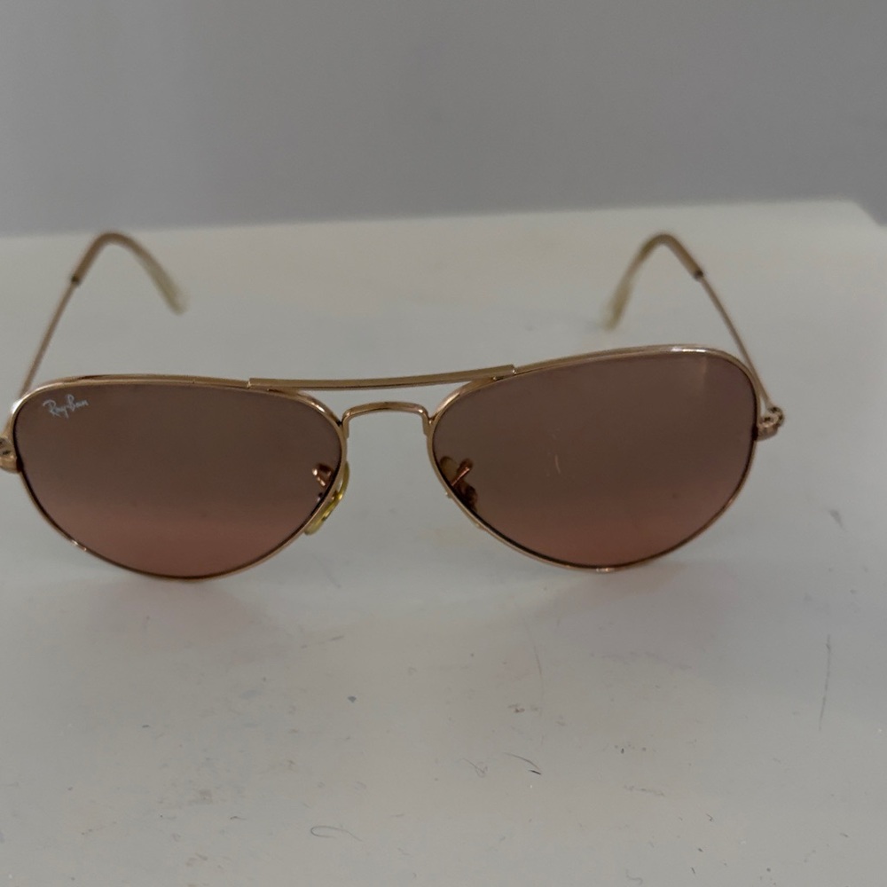 Ray-Ban Gold Frame Rose-Tinted Aviator Sunglasses